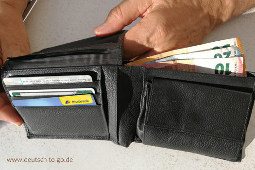 HV_Bild_Haetten_Sie_die_Geldboerse_zurueckgegeben_Deutsch_to_go_IP_IPTC_WZ